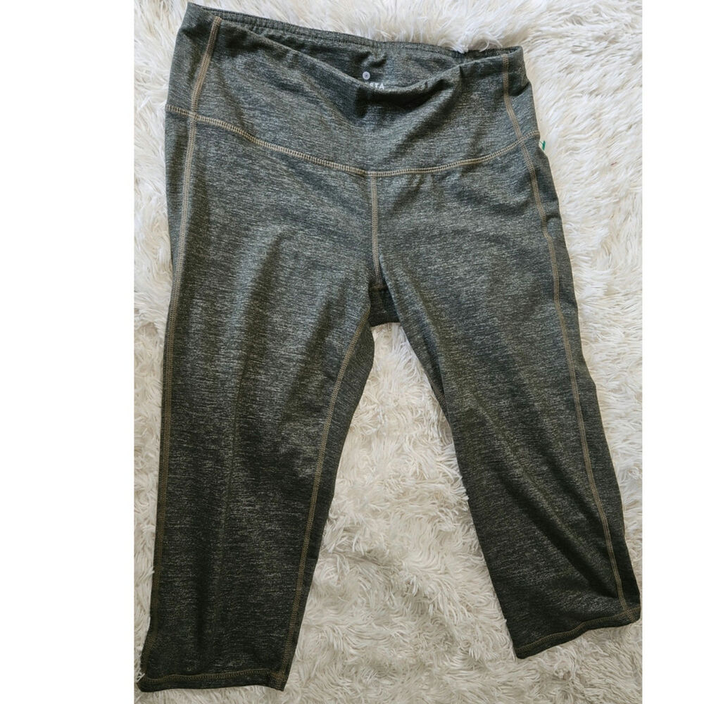 Athleta Chaturanga Capri Crop Legging Space Dye Olive Green/Grey Womans S 305922